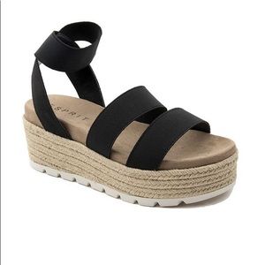 Esprit Allison Flatform Sandals